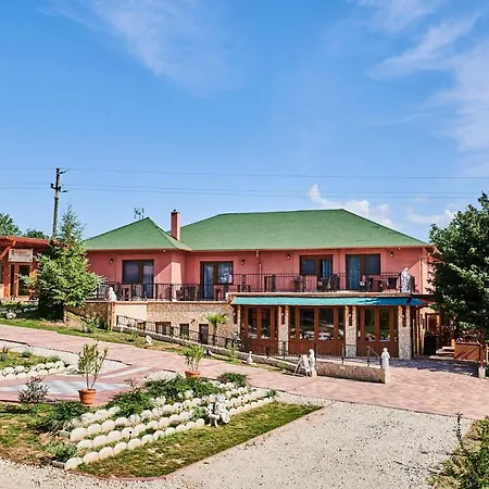 Guest house Szent Kristof Vendeghaz *